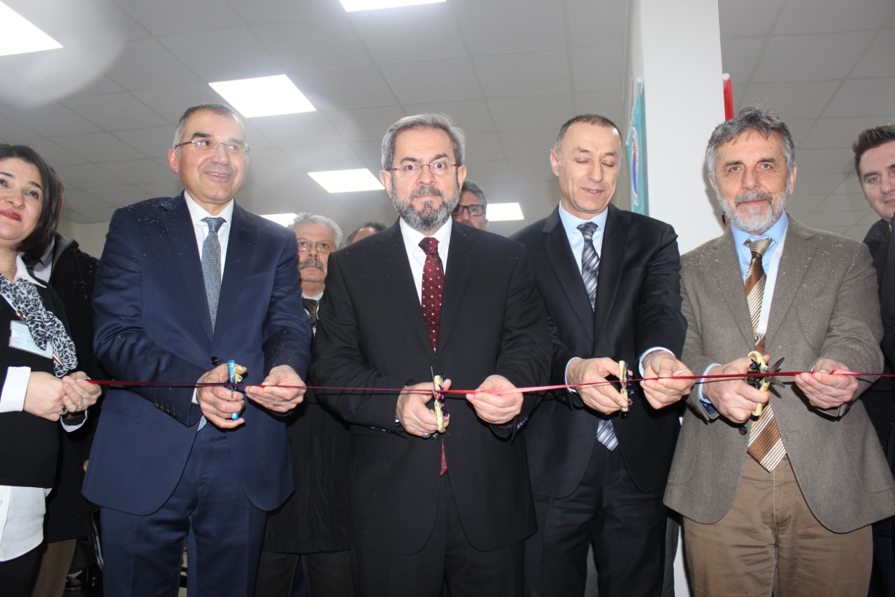 “Türkiye, bağımlılıkla mücadelede başarı hikâyeleri yazabilir”