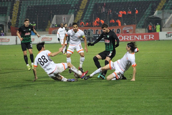 Adanaspor Denizli'de mağlup: 1-3