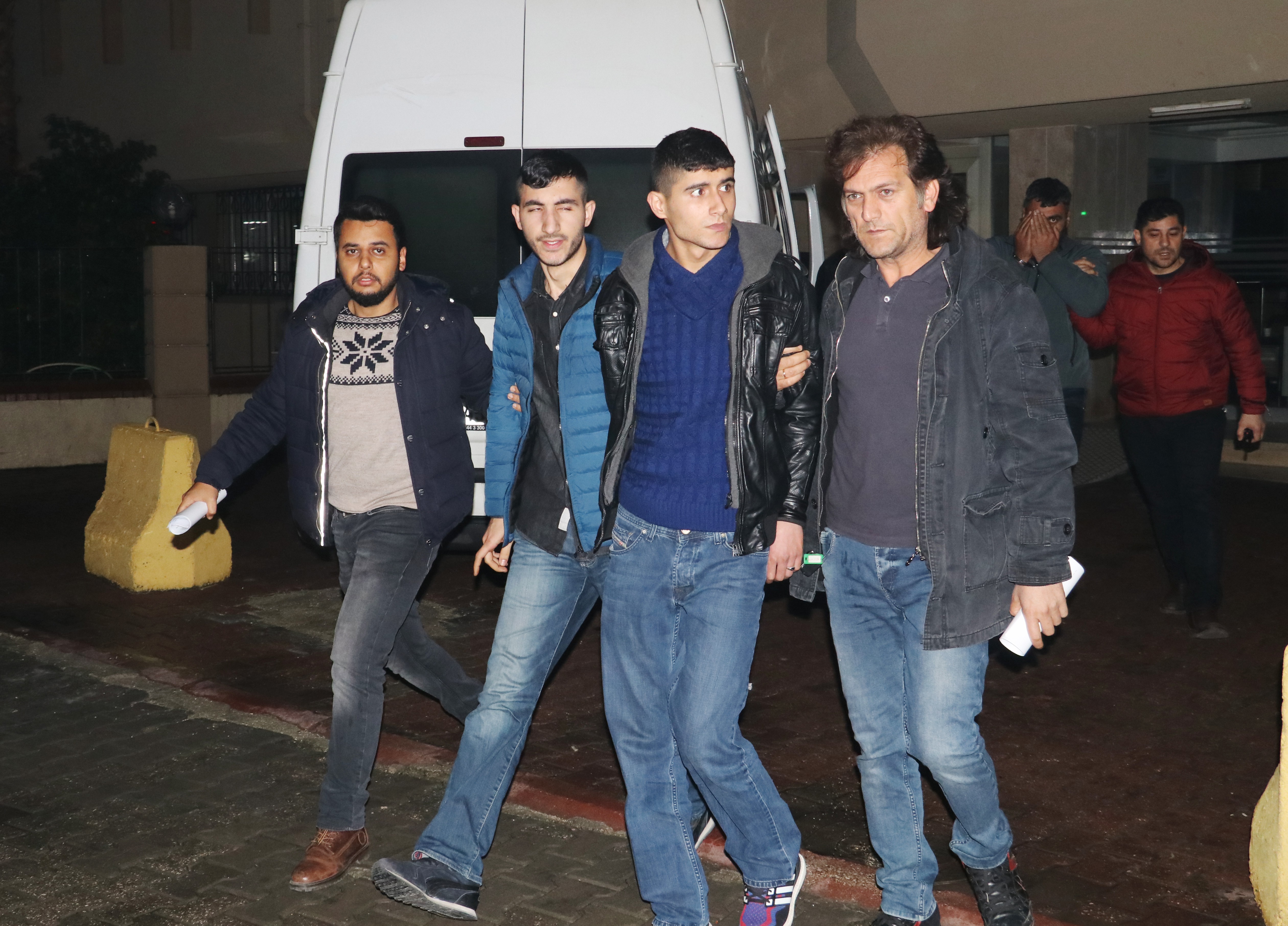 Sosyal medyadan terör propagandasına 4 tutuklama