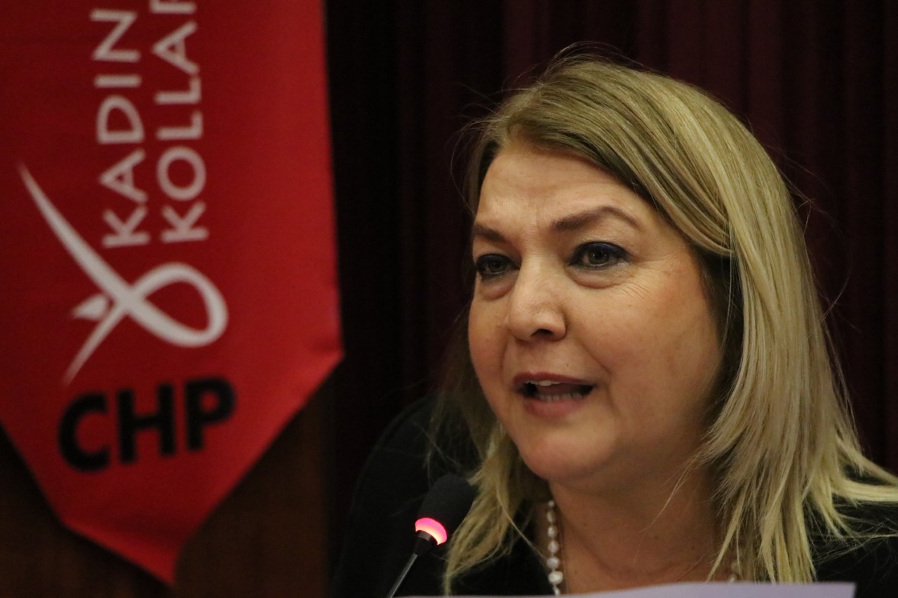 CHP İl Kadın Kolları’nda Yasemin Yılmaz güven tazeledi
