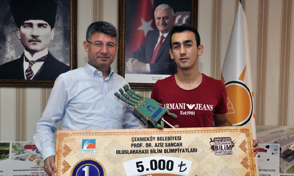 Fikret Yeni’ye Genç Mucitten Ziyaret