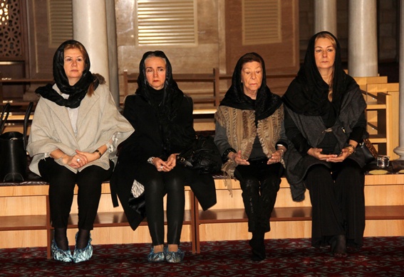Torunu Abdülhamid Han için mevlit okuttu