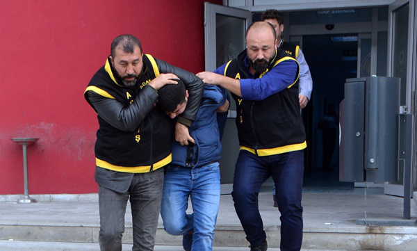 Dolmuş kooperatifi başkanını vuran ve azmettiren tutuklandı