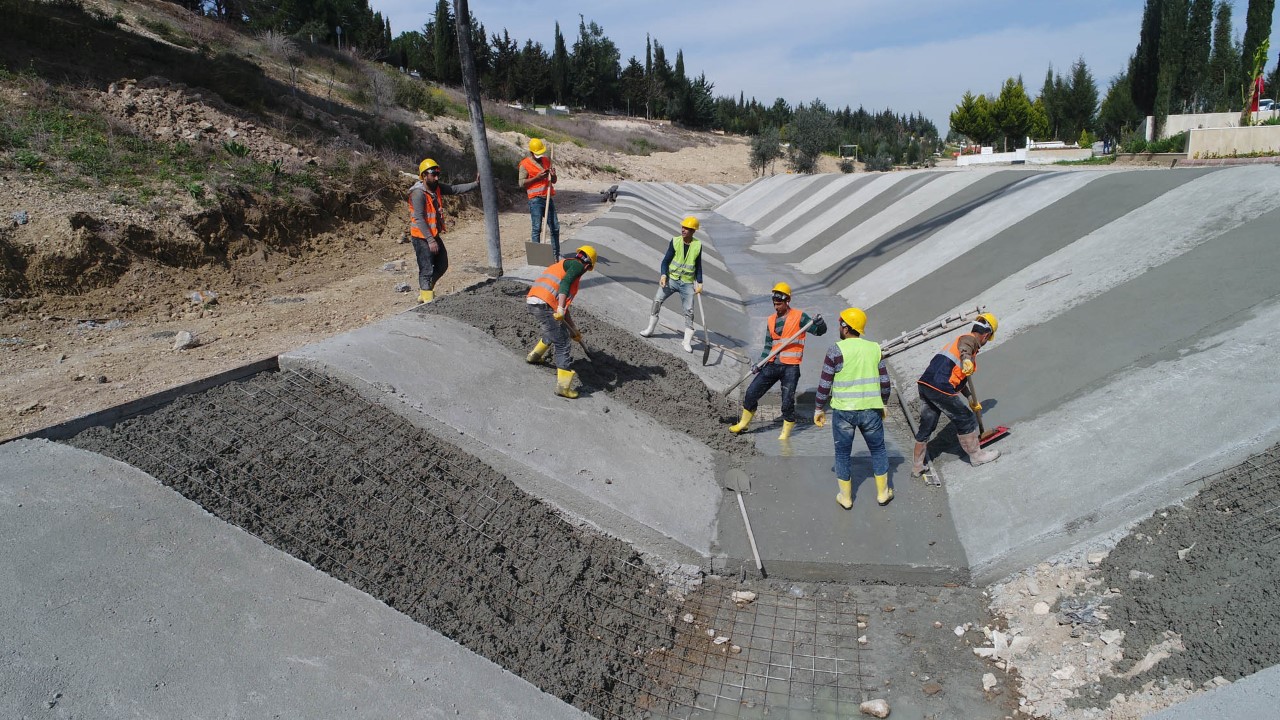 Sözlü, mezarlık hizmetlerinde tempo artırdı