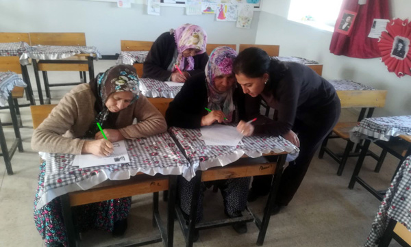 Tufanbeyli'de okuma-yazma seferberliği