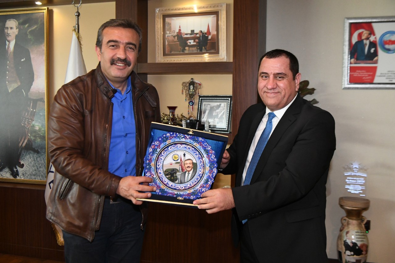 Kardeş şehir Dumlupınar'dan Soner Çetin'e ziyaret