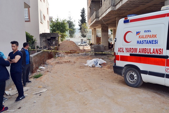 İnşaattan düşen sıva ustası hayatını kaybetti